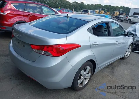 2013 Hyundai Elantra Gls z USA, uszkodzony, nr VIN 5NPDH4AE2DH266219